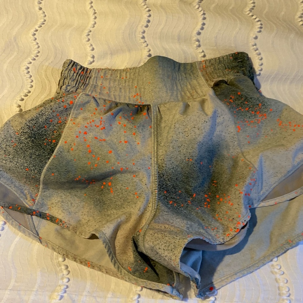 Lululemon 3” Hotty short